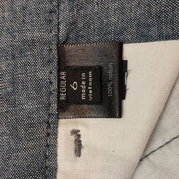 The Limited Denim Easy Short - Picture 4 of 5